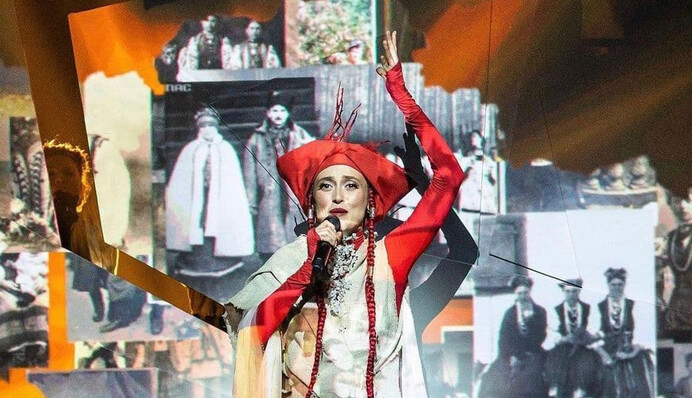 Аліна Паш прокоментувала звинувачення у підробці довідки про поїздку до Криму