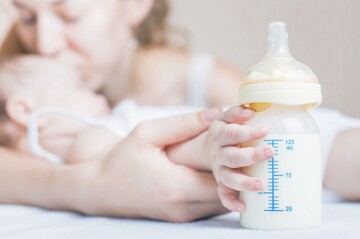 Чем кормить новорожденного ребенка, если пропало грудное молоко: рецепт "аварийной" смеси