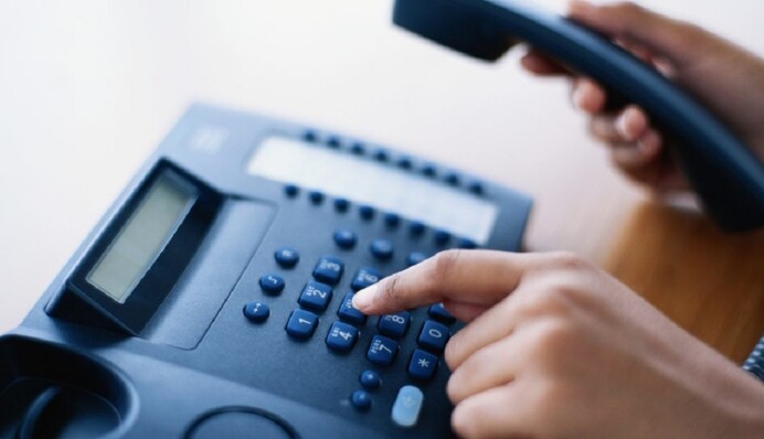 Куда звонить, если нет воды, отопления, продуктов и лекарств: телефон горячей линии