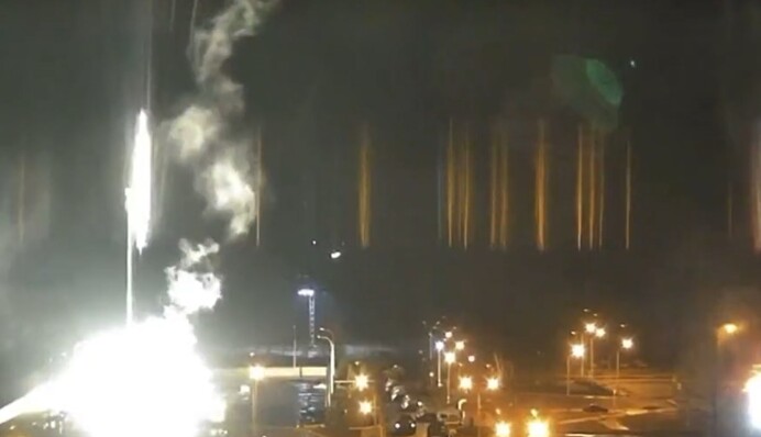 Обстріл Запорізької АЕС: війська Путіна зайнялися ядерним тероризмом