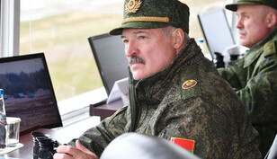 Побег в кусты: почему Лукашенко боится Украину