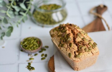 Як приготувати хліб всього з двох інгредієнтів: простий рецепт