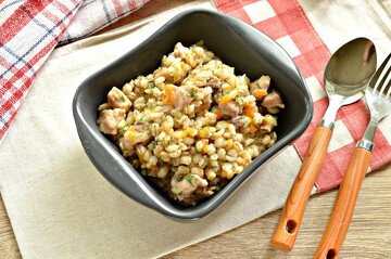 Как вкусно приготовить перловку: топ-3 рецепта из того, что есть под рукой