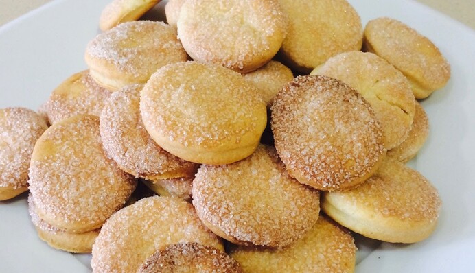 Готовим домашнее печенье на рассоле из помидоров или огурцов: простой рецепт