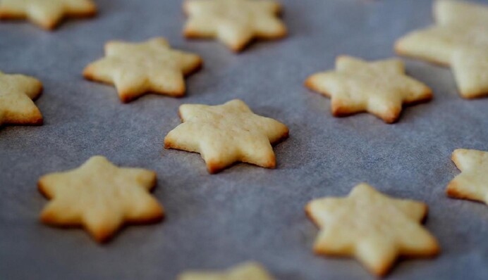 Як зробити пісочне печиво без маргарину та масла: простий рецепт