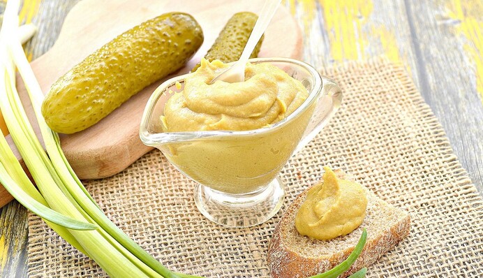 Як зробити гостру гірчицю в домашніх умовах: рецепт на розсолі