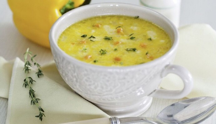 Як правильно варити сирний суп: простий рецепт із твердого сиру