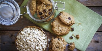 Как приготовить овсяное печенье на кефире: простой рецепт