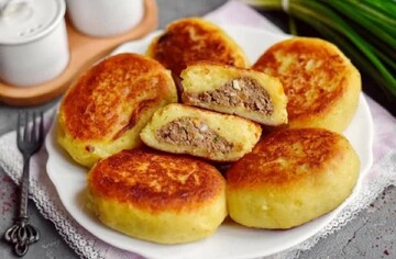 Как готовить сытные картопляники с фаршем: простой рецепт