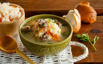 Как правильно варить капустняк: простой рецепт из квашеной капусты