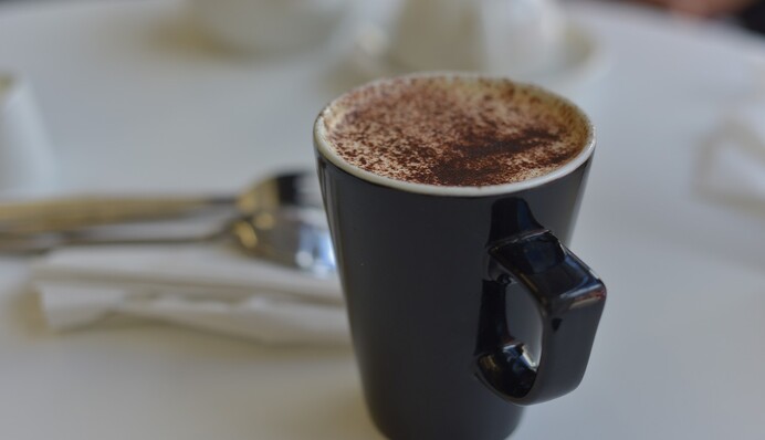 Как приготовить горячий шоколад из какао-порошка: простой рецепт