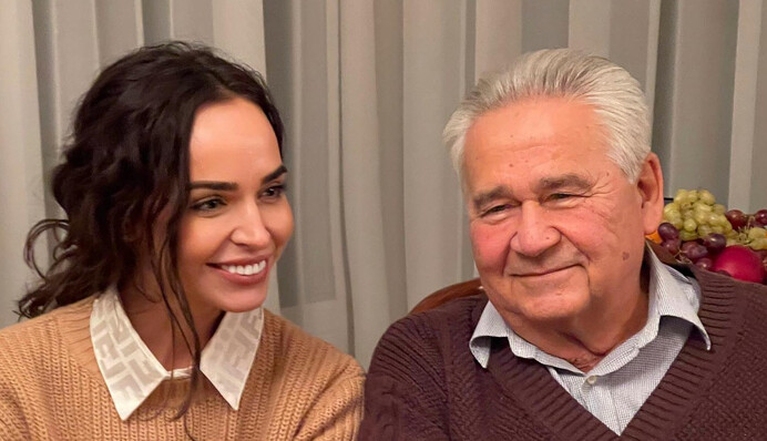 Половини нашого будинку немає: Маша Фокіна показала зруйноване житло колишнього прем'єра України