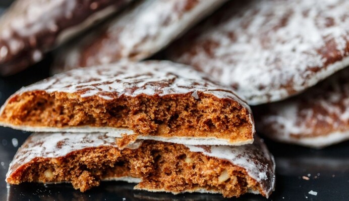 Як приготувати шоколадні пряники з глазур'ю в домашніх умовах: простий рецепт