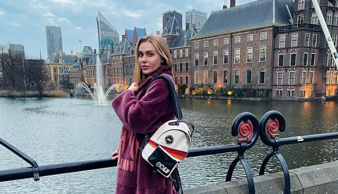 Ви санітари чужого лісу: Слава Камінська відповіла на критику через переїзд та мову