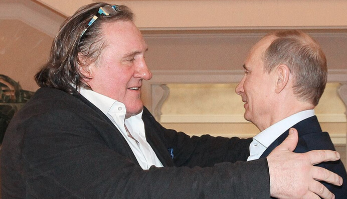 Друг Путіна Жерар Депардьє засудив свого благодійника за 