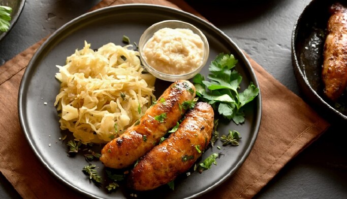 Как правильно тушить квашеную капусту: простой рецепт по-немецки