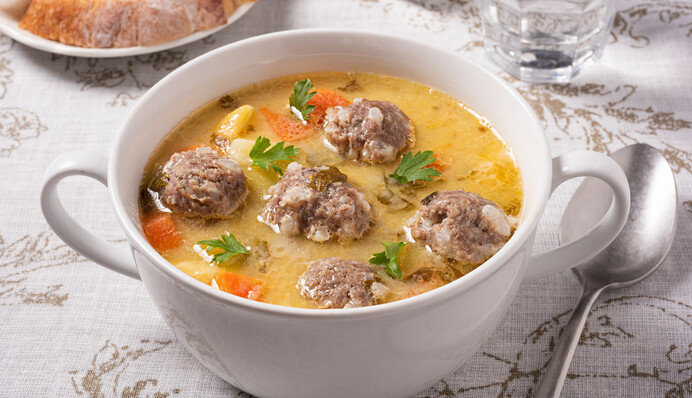 Как сварить легкий сырный суп с фрикадельками: простой рецепт с плавленым сыром