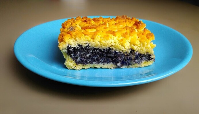 Как приготовить тертый пирог с маком: простой рецепт из песочного теста