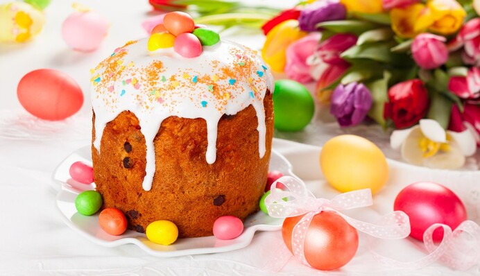 Як спекти ніжну та повітряну паску на опарі: простий рецепт на Великдень-2022