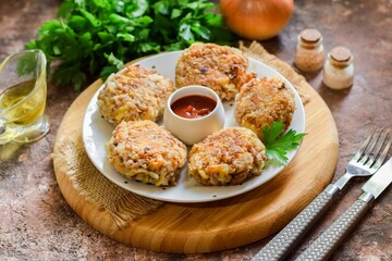 Як приготувати ситні гречаники з фаршем: традиційний український рецепт