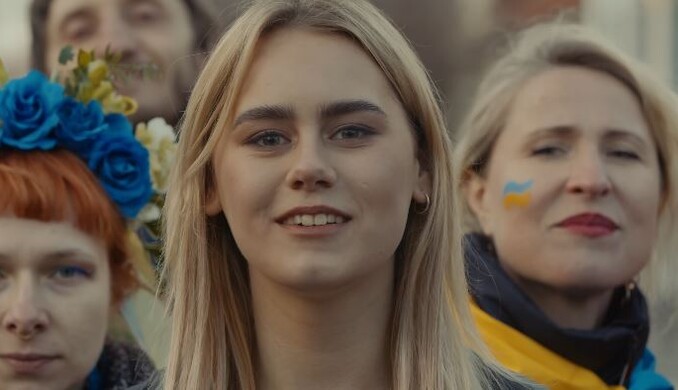 300 литовців заспівали 