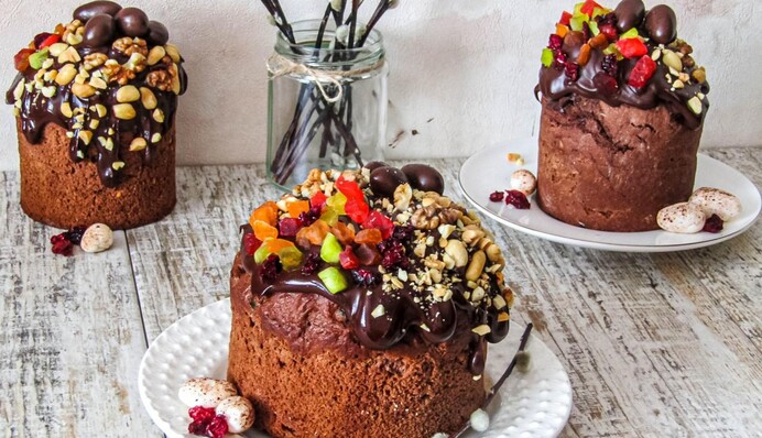 Как приготовить вкусную шоколадную паску на сухих дрожжах: простой рецепт