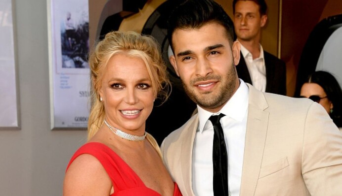 Бритни Спирс ждет ребенка - 40-летняя певица объявила о беременности