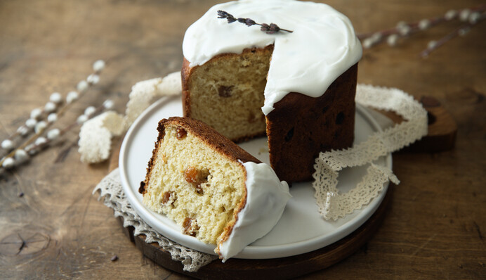 Как испечь пышную паску в мультиварке: простой рецепт на сухих дрожжах