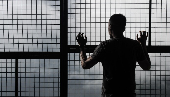 ФСБшники задерживали каждого с укрпаспортом: история украинца, который бежал из Москвы