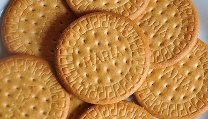 Как приготовить домашнее затяжное печенье Мария: простой рецепт без яиц