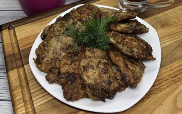 Як готувати рублені печінкові млинці: простий рецепт із курячої печінки