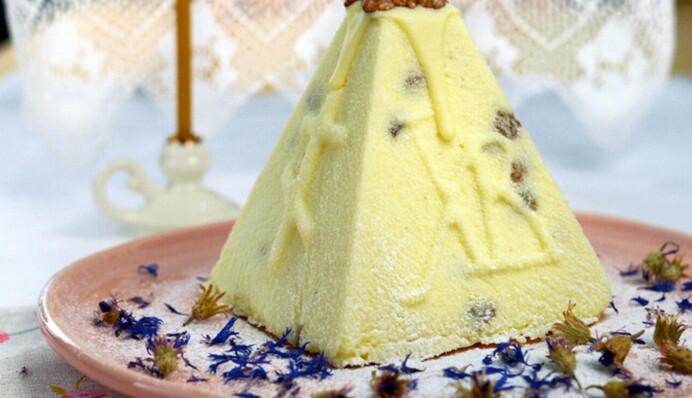 Как приготовить творожную паску с маком и лимоном: оригинальный рецепт на пасхальный стол