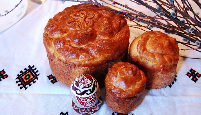 Как приготовить влажную сдобную паску с медом: закарпатский рецепт на Пасху 2022