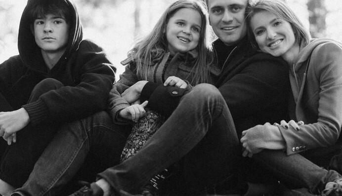 На одну украинку больше: жена Александра Скичко родила девочку и показала милое фото