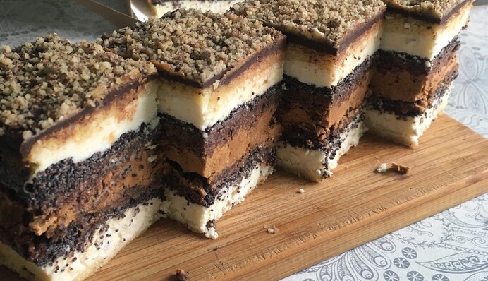 Как приготовить дома нежный галицкий торт Вышиванка: простой рецепт