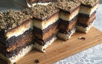 Як приготувати вдома ніжний галицький торт Вишиванка: простий рецепт