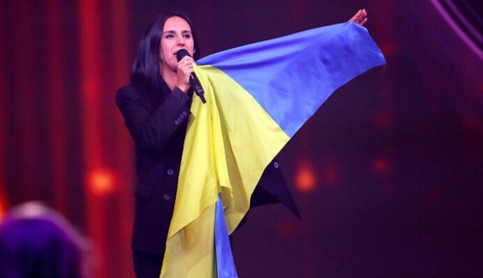 Джамала потужно виконала Ave Maria Шуберта на благодійному матчі 