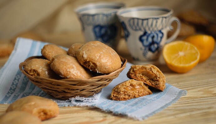 Как приготовить медовые пряники, которые долго не черствеют: простой рецепт