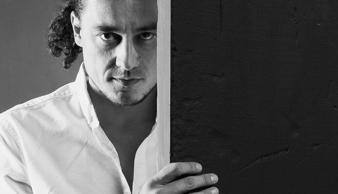 Євген Синельников розповів, як після евакуації з Бучі мародери пограбували його будинок