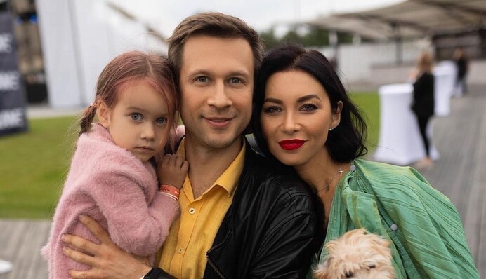 Мы до сих пор в браке: Дмитрий Ступка рассказал о разводе с Логуновой и ее новом женихе