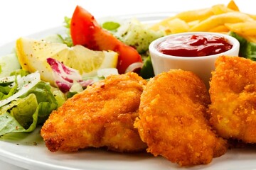 Як приготувати вдома нагетси з курячого фаршу: простий рецепт