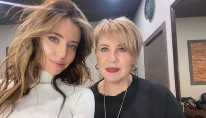 Справжні героїні: як зірки привітали українок та власних мам із Днем матері