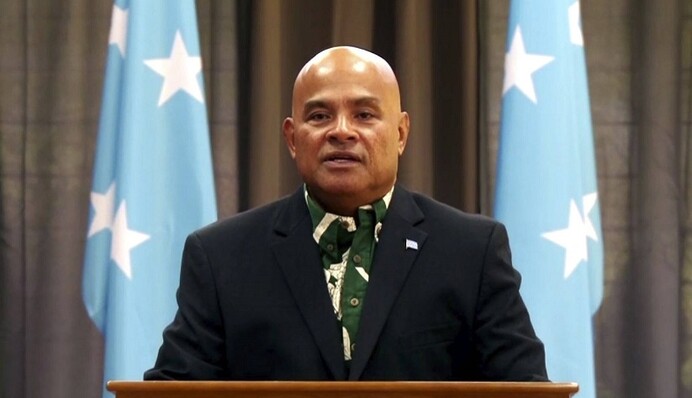 Дії Путіна говорять про те, що він вирішив стати лиходієм - президент Мікронезії