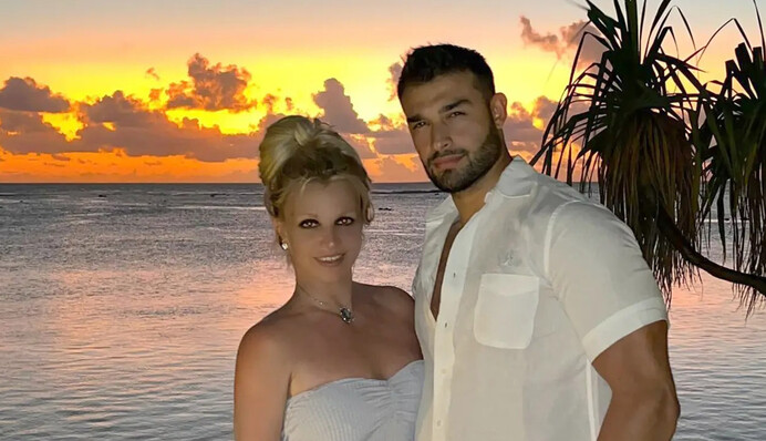 Брітні Спірс втратила дитину від нареченого Сема Асгарі