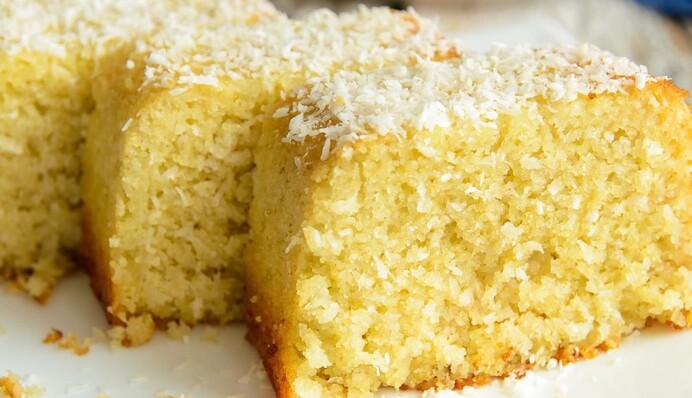 Как приготовить нежный манник в микроволновке: простой рецепт