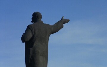 Никогда мы не будем братьями: как Украина рвет связи с россией