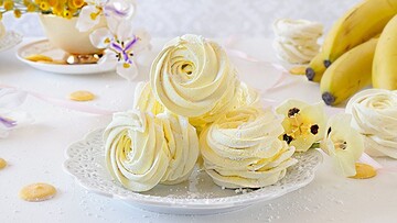 Як приготувати домашній зефір із банановим смаком: простий рецепт