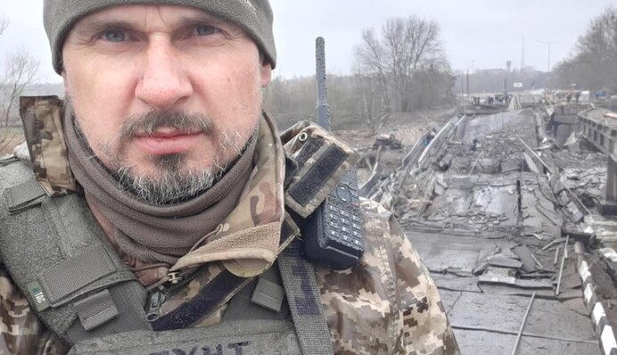 Такого страшного обстрела еще не было: Олег Сенцов рассказал о тяжелом дне на фронте