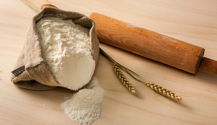 Что делать, чтобы в муке не заводились жучки: 5 важных правил хранения