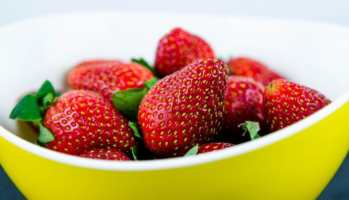 Як зберегти полуницю свіжою якнайдовше: топ-5 лайфхаків